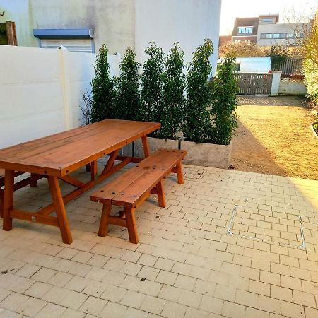 Dunes Et Mer - Terrace, Garden And Free Parking Space Ostend Exterior photo